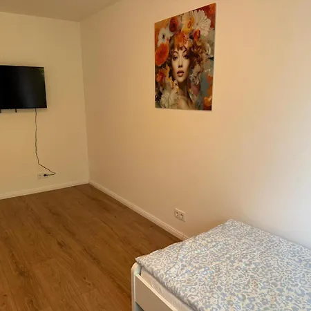 Fuer 4 Personen - Mitten In * 莱比锡