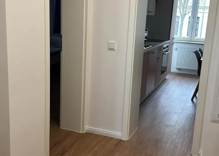 Fuer 4 Personen - Mitten In